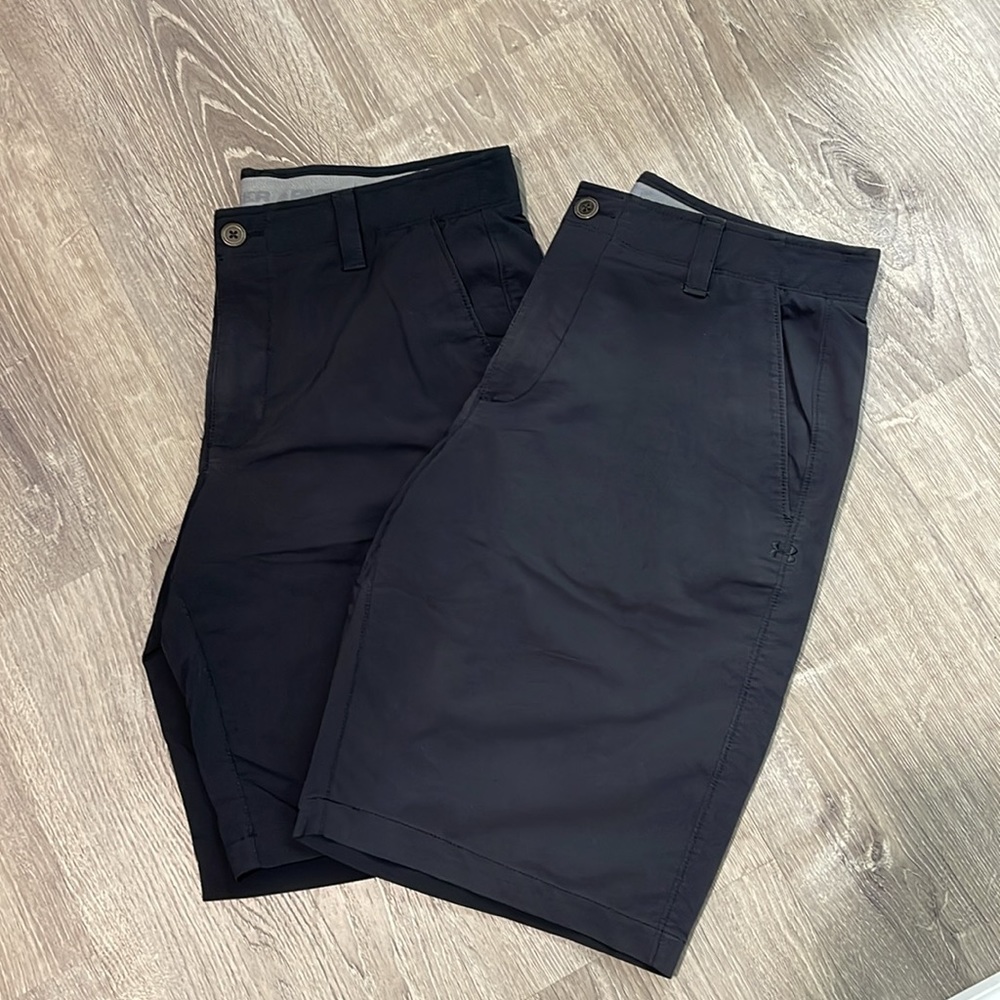 Lot of 2 MENS Under Armour Shorts sz:34